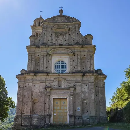 Cozy In Carcheto Brustico *